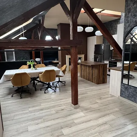 Ana's Loft *